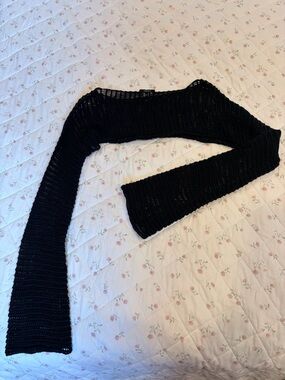 Forever 21 Black Open-Knit Cropped Top